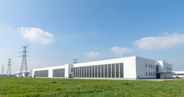 Four Capacity Challenges Facing US Data Centers On The Power Grid